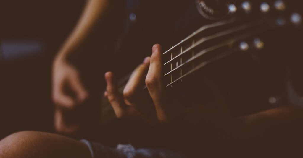 想定より査定額が低くなったことにショックを受ける人のイメージ