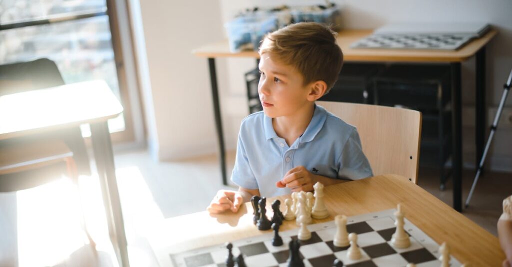 ゲームタイトルごとの相場をスマホで調べている様子の画像