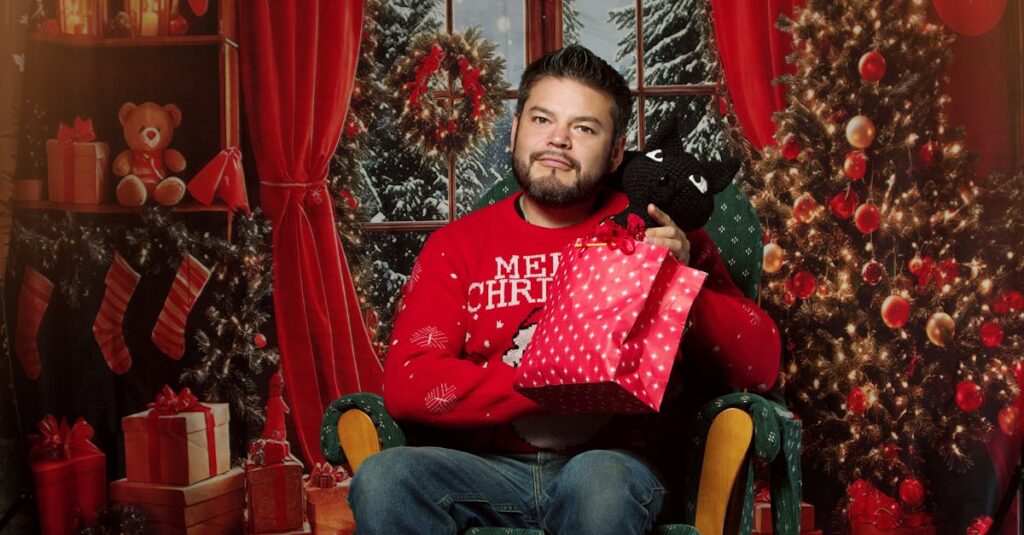 ナーワルのメルマガに登録して特典をもらうイメージ画像。プレゼントを開封して喜ぶ人のシーン。