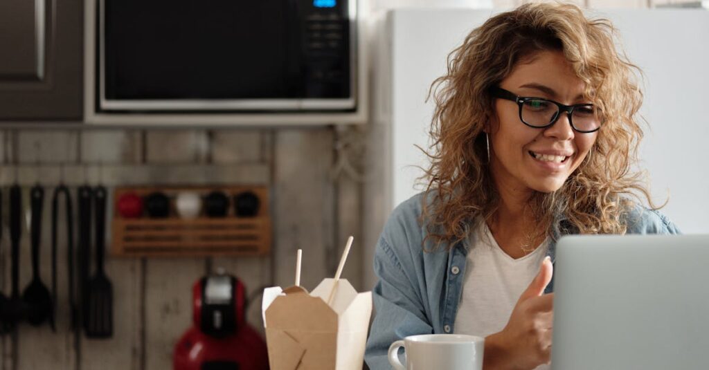 匠本舗のおせちは公式サイトで簡単に注文でき、支払い・配送スケジュールも分かりやすく初心者にも安心