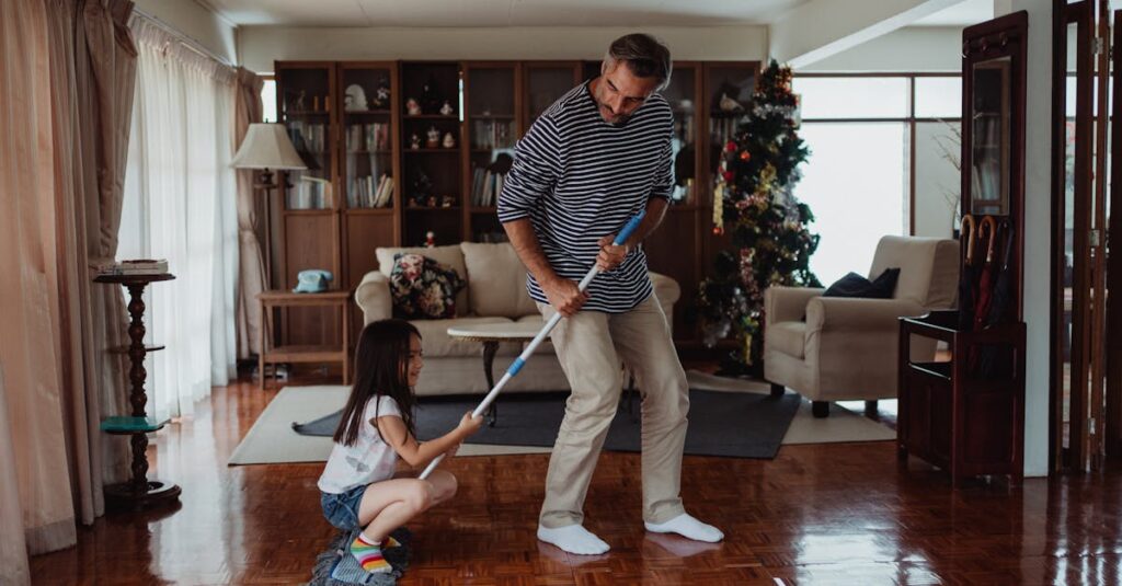 ナーワル掃除機使用前と使用後でフローリングの輝きが大きく変化した様子