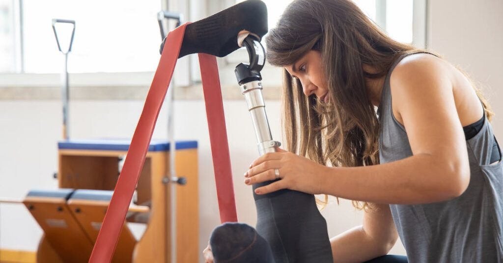 介護職員初任者研修と実務者研修の違いを比較した図解イメージ