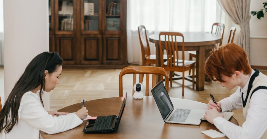 dinomoを受講したユーザーが副業ライターとして実績を積み、自信を取り戻した体験談は、多くの読者にとって希望となる内容です。