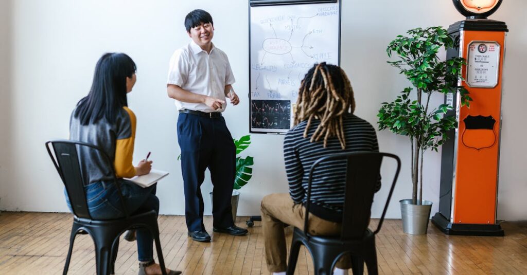 初心者が少額投資を始めた様子を描いたシーン